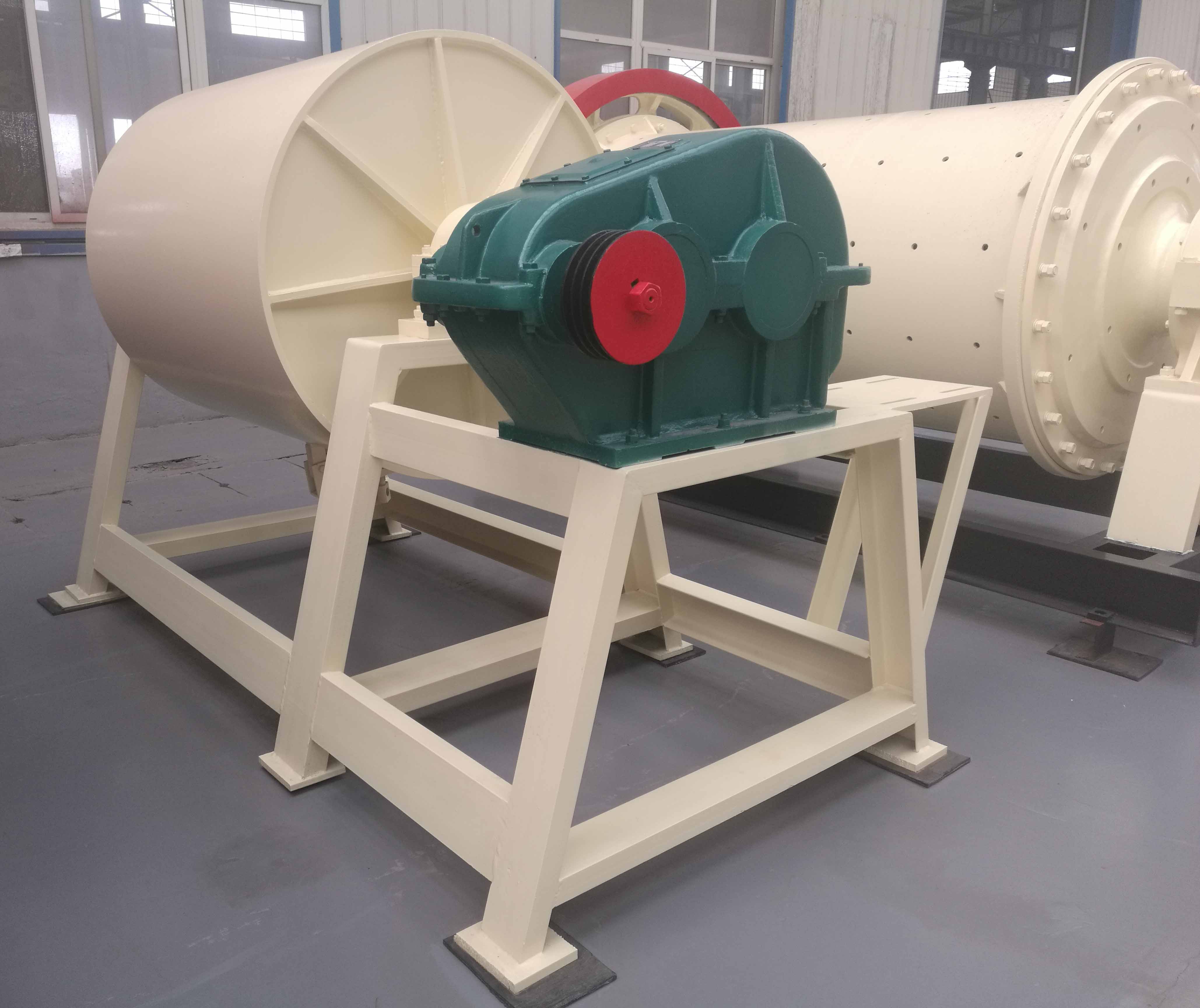 小型間歇式球磨機